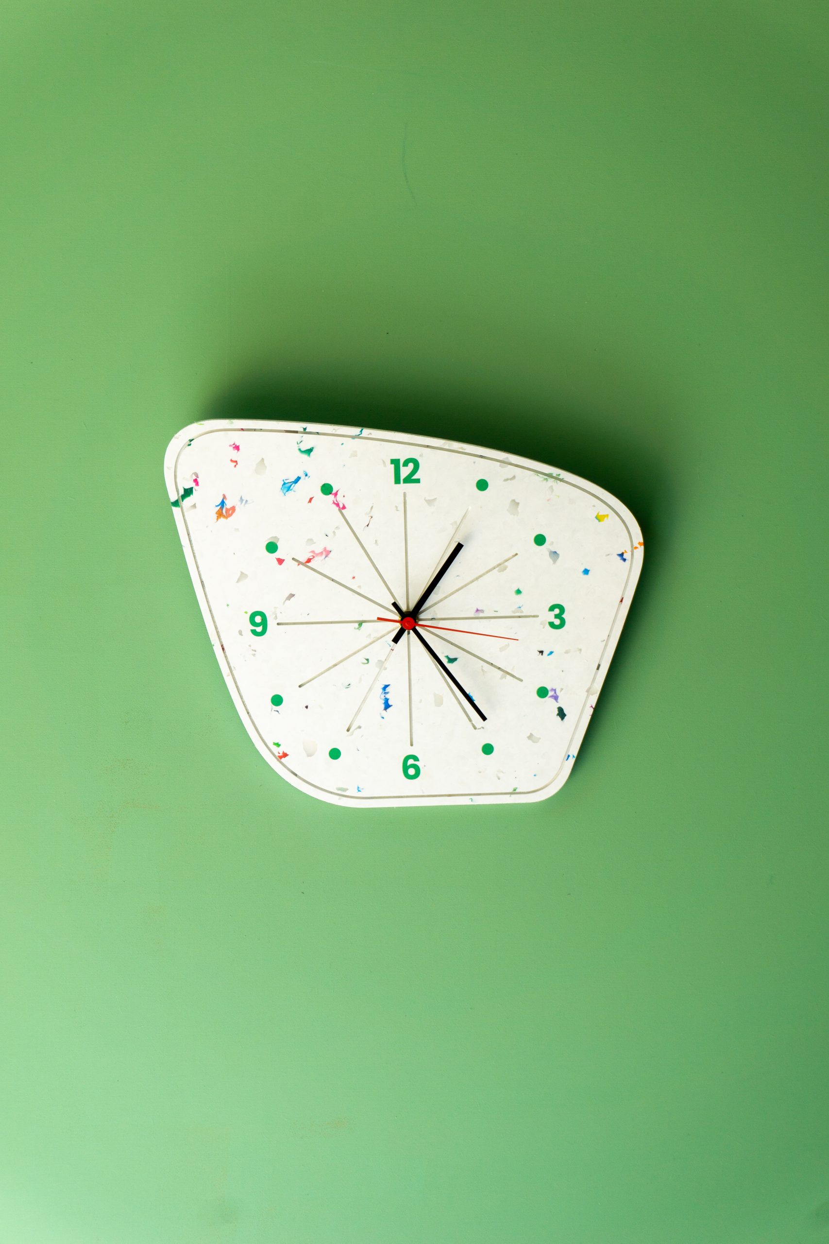 horloge plastique recyclé verte